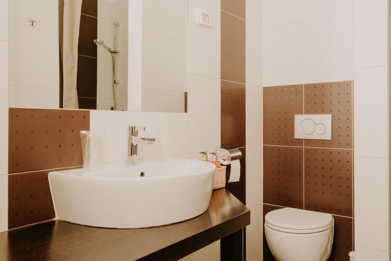 Bed And Breakfast Kolo Adults Only Bužinija Exterior foto