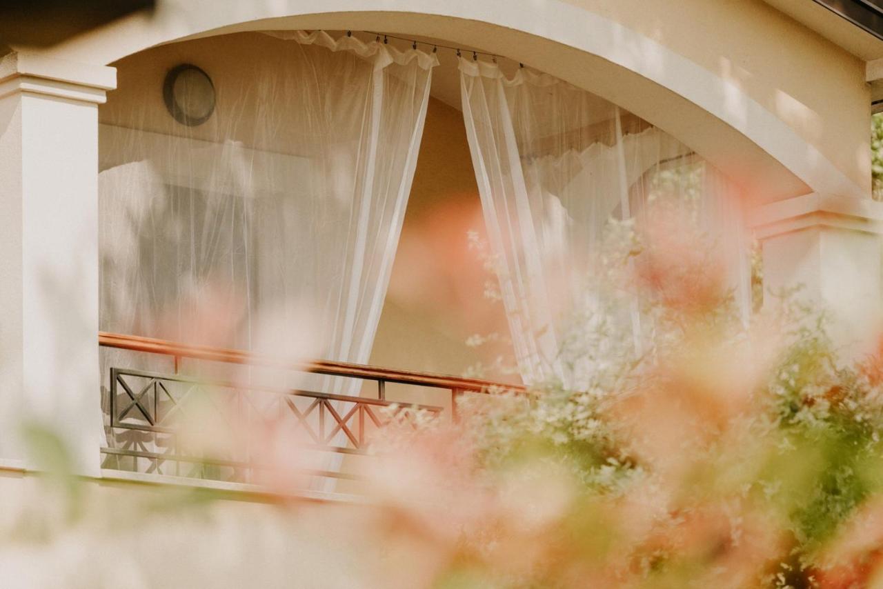 Bed And Breakfast Kolo Adults Only Bužinija Exterior foto