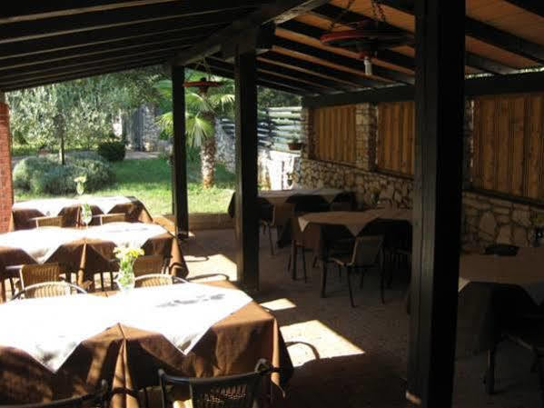 Bed And Breakfast Kolo Adults Only Bužinija Exterior foto